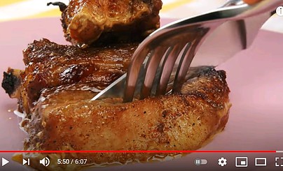 Запекаем ароматное мясо, вкусно: маринованные свиные ребрышки