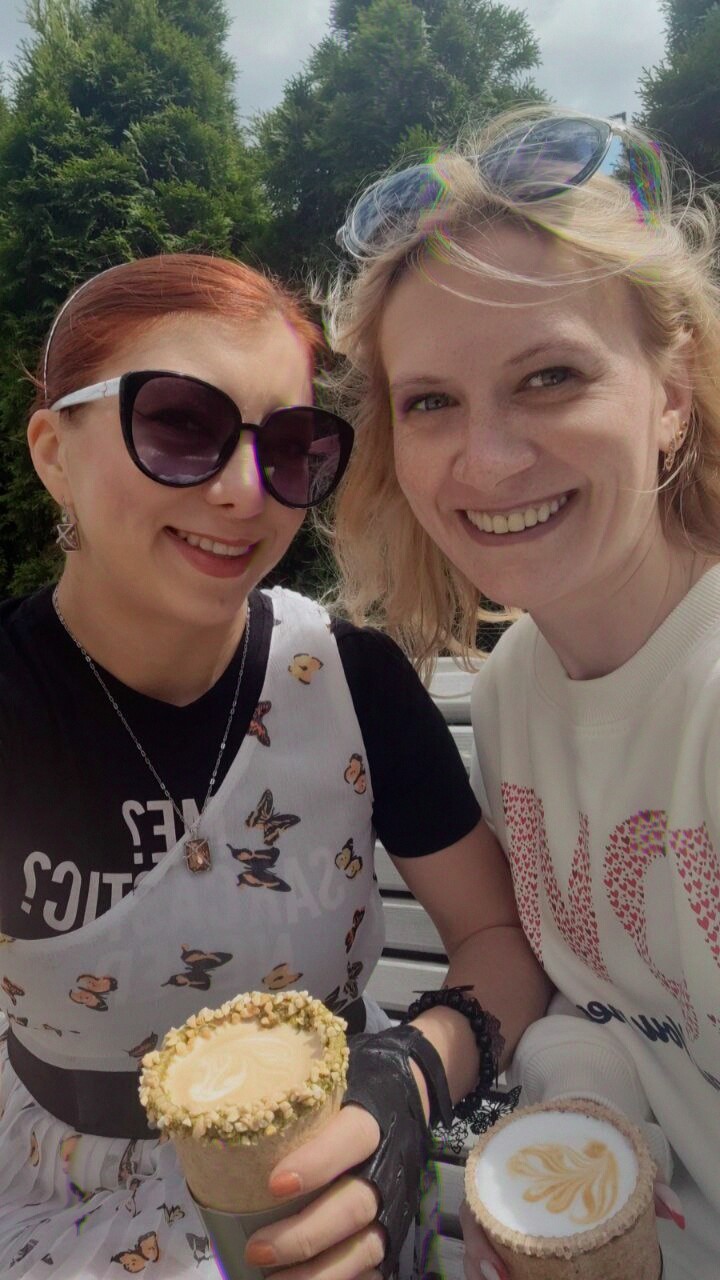 \(^∀^)メ(^∀^)ノ*:・゚✧ ♡ 10